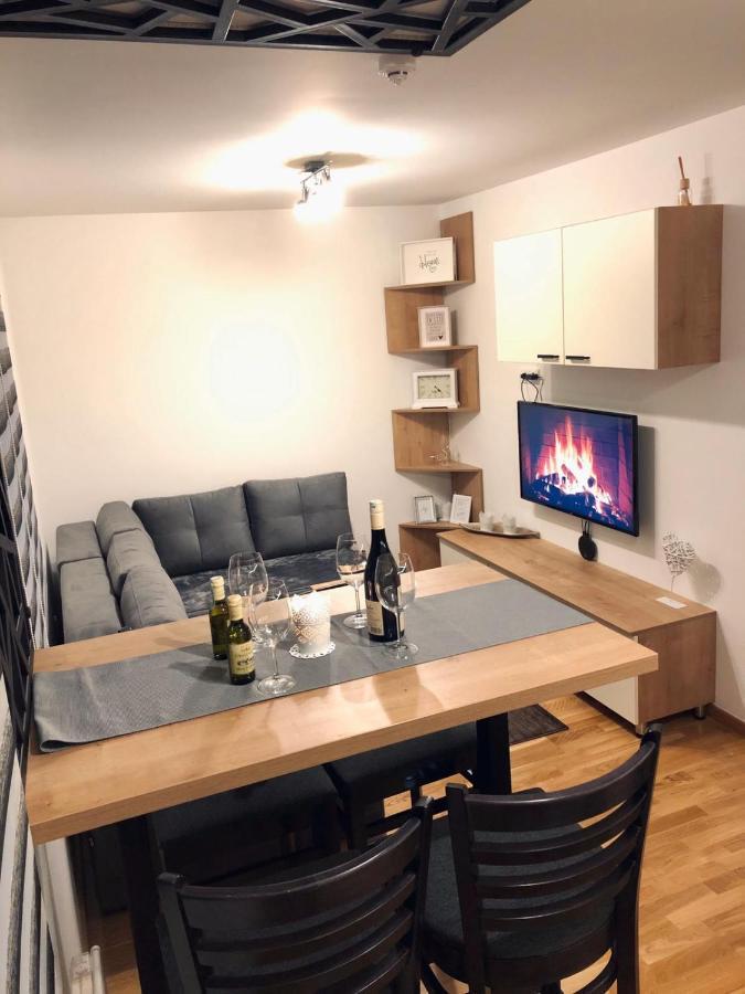 Am Apartment ยาโฮรินา ภายนอก รูปภาพ